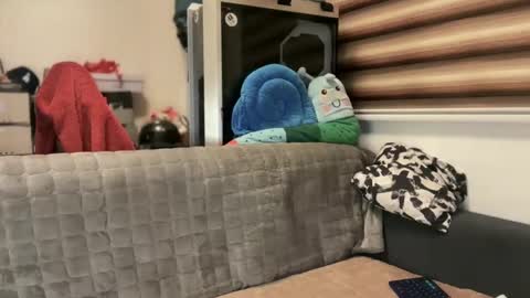 Snapshot of bigsurprise4u chatting on January 8, 2025, 11:41 pm Yna     online show from January 8, 2025, 11:41 pm