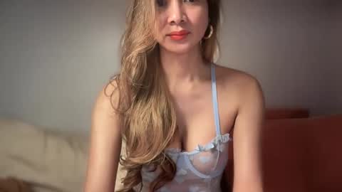 Snapshot of bigsurprise4u chatting on January 16, 2025, 1:47 pm Yna     online show from January 16, 2025, 1:47 pm