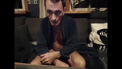 bigswe1 online show from December 19, 2024, 4:45 am