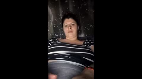 bigtitslala online show from March 3, 2026, 9:31 pm