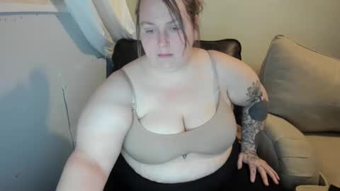 bigtittybbw online show from December 9, 2024, 3:18 am