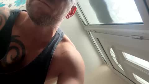 bigtool69_ online show from November 4, 2025, 12:59 pm