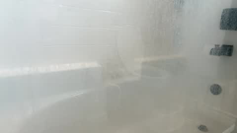 bigwilly624969 online show from April 16, 2026, 9:26 pm