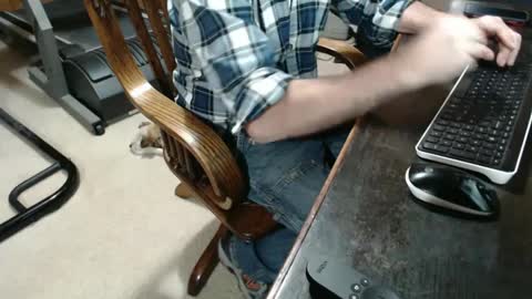 billy471 online show from December 4, 2024, 12:08 am