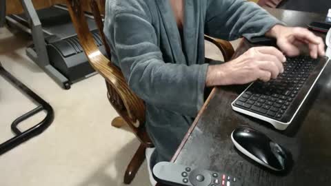 billy471 online show from February 17, 2025, 1:42 pm