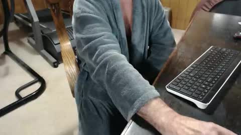 billy471 online show from November 25, 2025, 4:40 pm