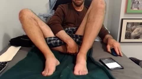 bimalefor4youtouse online show from December 17, 2025, 6:30 am