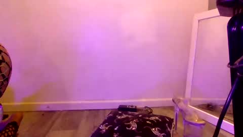 bimbogiga online show from November 16, 2025, 10:04 pm