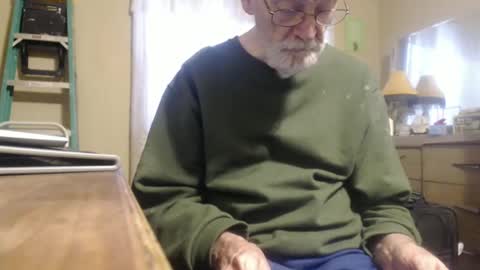 Bimbttm online show from January 13, 2025, 1:17 pm