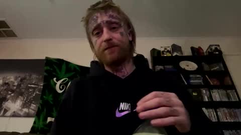 Snapshot of bimmyleanin420 chatting on September 23, 2025, 4:59 am bimmyleanin420 online show from September 23, 2025, 4:59 am