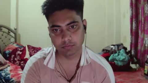 birbikrom104 online show from April 2, 2026, 1:42 pm