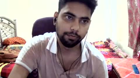 Snapshot of birbikrom104 chatting on June 29, 2026, 1:44 pm birbikrom104 online show from June 29, 2026, 1:44 pm