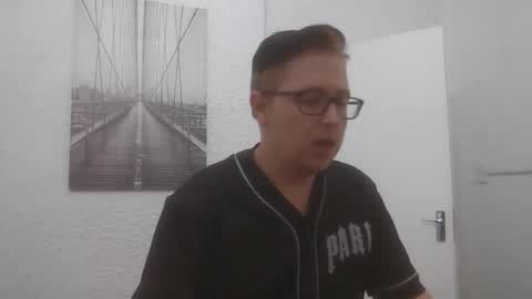 Snapshot of bisexualboy05 chatting on November 1, 2025, 3:25 pm Bisexual boy online show from November 1, 2025, 3:25 pm