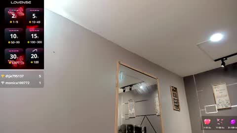  ..  .. online show from March 8, 2025, 9:17 am