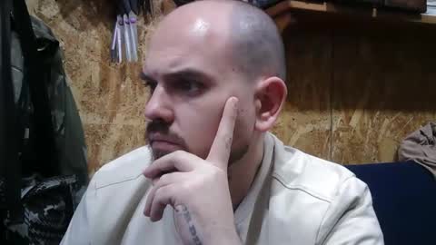 George  Maria online show from April 7, 2026, 11:48 pm