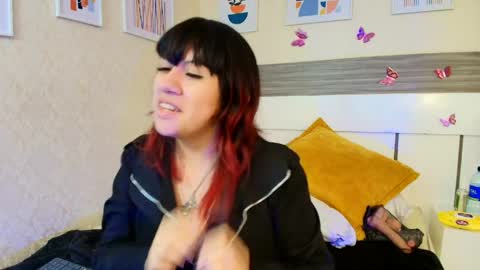 Snapshot of bj_olivine chatting on April 21, 2026, 7:50 pm Bj Olivine online show from April 21, 2026, 7:50 pm