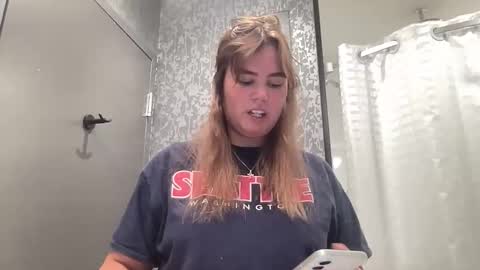 bkws985 online show from March 19, 2026, 6:01 pm