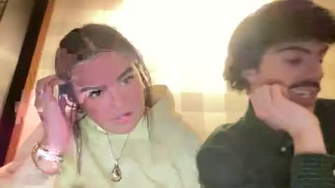 bkws985 online show from March 26, 2026, 2:17 am