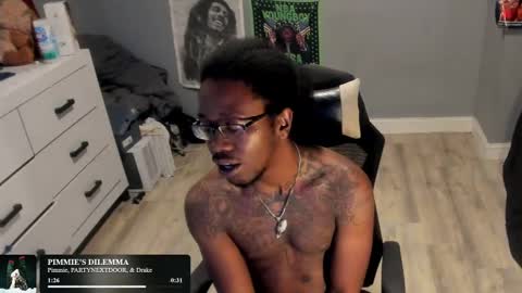 Snapshot of blaccanalmatters chatting on October 28, 2025, 12:25 am Plant Base Streamers From Pennsylvania online show from October 28, 2025, 12:25 am