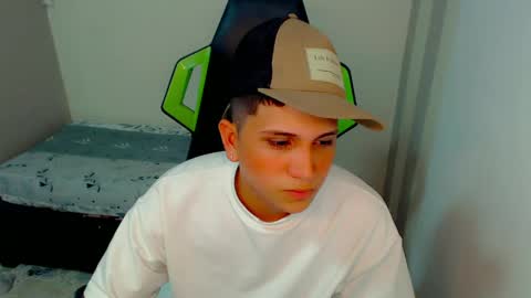 Black diamondd  online show from April 17, 2026, 7:06 pm