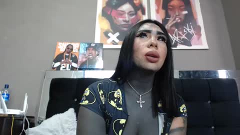 Snapshot of black_eyestattoo chatting on December 5, 2024, 10:12 pm karenth soto online show from December 5, 2024, 10:12 pm