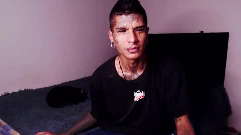 Snapshot of black_firex chatting on October 10, 2025, 9:47 pm black_firex online show from October 10, 2025, 9:47 pm