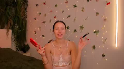 Jenny online show from July 15, 2026, 10:42 am