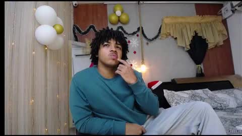 black_king_241 online show from December 23, 2025, 1:14 am