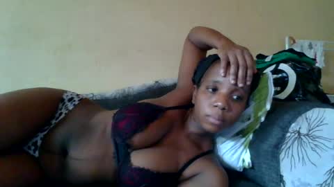 Snapshot of black_queen0111254 chatting on July 2, 2026, 11:49 am Blackqueen online show from July 2, 2026, 11:49 am