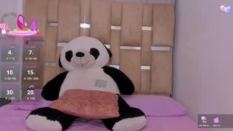 B L A C K  R O S E  online show from April 16, 2026, 11:33 am