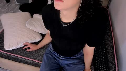 Snapshot of black_rose02 chatting on May 11, 2026, 11:38 am B L A C K R O S E online show from May 11, 2026, 11:38 am