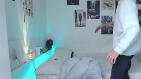 Bryan  online show from December 7, 2024, 5:37 am