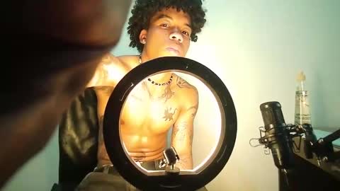 black_tentationx online show from January 28, 2025, 3:25 am