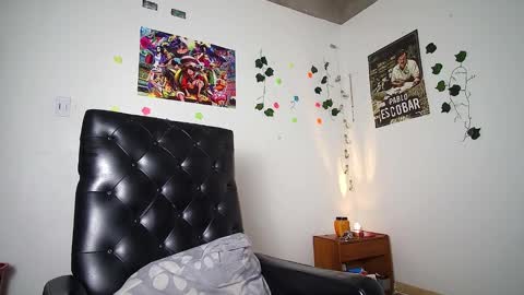 black_tentationx online show from February 20, 2025, 8:39 am