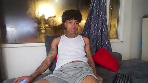 black_tentationx online show from September 22, 2025, 4:58 am