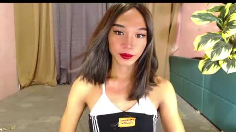 blackbarbie_jamie online show from June 19, 2026, 9:02 am