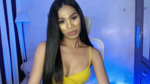 Snapshot of blackbarbiesavanna_23 chatting on February 14, 2025, 12:30 am savanna online show from February 14, 2025, 12:30 am