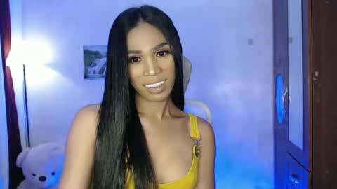 Snapshot of blackbarbiesavanna_23 chatting on February 16, 2025, 2:53 am savanna online show from February 16, 2025, 2:53 am