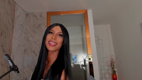 Snapshot of blackbeauty_ts chatting on December 2, 2024, 5:59 pm Nina online show from December 2, 2024, 5:59 pm