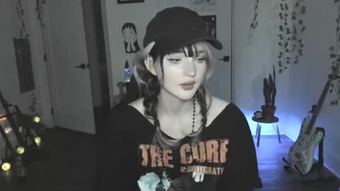 Ella online show from January 6, 2026, 7:34 am