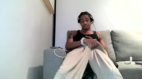 BlackBullTitus online show from March 25, 2026, 4:18 am