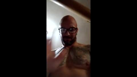 blackdoug157420 online show from April 19, 2026, 6:56 am