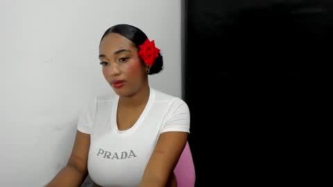 Shophie White online show from October 30, 2025, 5:57 pm