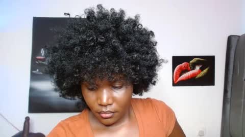 Snapshot of blackmellanin_ chatting on June 29, 2026, 10:59 am Smiley sylivia online show from June 29, 2026, 10:59 am