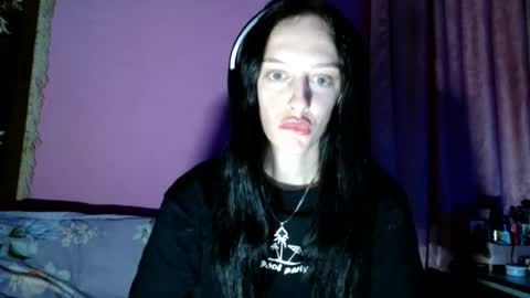 Ivy online show from July 9, 2026, 2:15 am