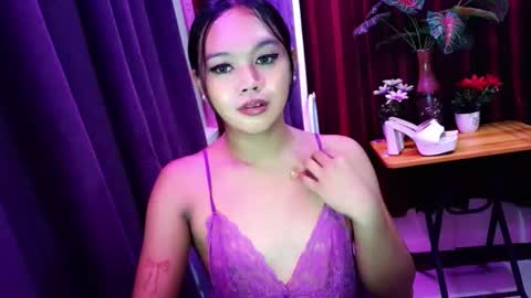 sweetyluna online show from May 19, 2026, 9:21 pm