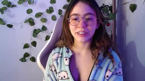   online show from February 17, 2025, 11:02 am