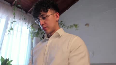 Snapshot of blake_levi chatting on April 27, 2026, 4:49 pm Blake Levi Independent Model online show from April 27, 2026, 4:49 pm