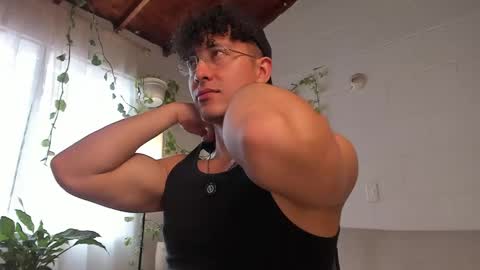 Snapshot of blake_levi chatting on May 29, 2026, 4:38 pm Blake Levi Independent Model online show from May 29, 2026, 4:38 pm