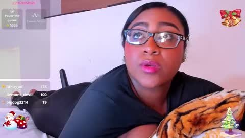 Snapshot of blakmillerrgilson chatting on December 21, 2024, 11:24 pm blak miller online show from December 21, 2024, 11:24 pm